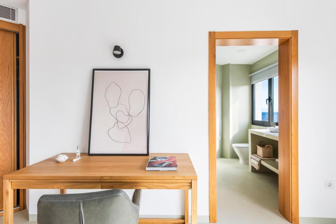 포리스 데 아보나 Modern Design House With Roof Terrace 빌라 외부 사진