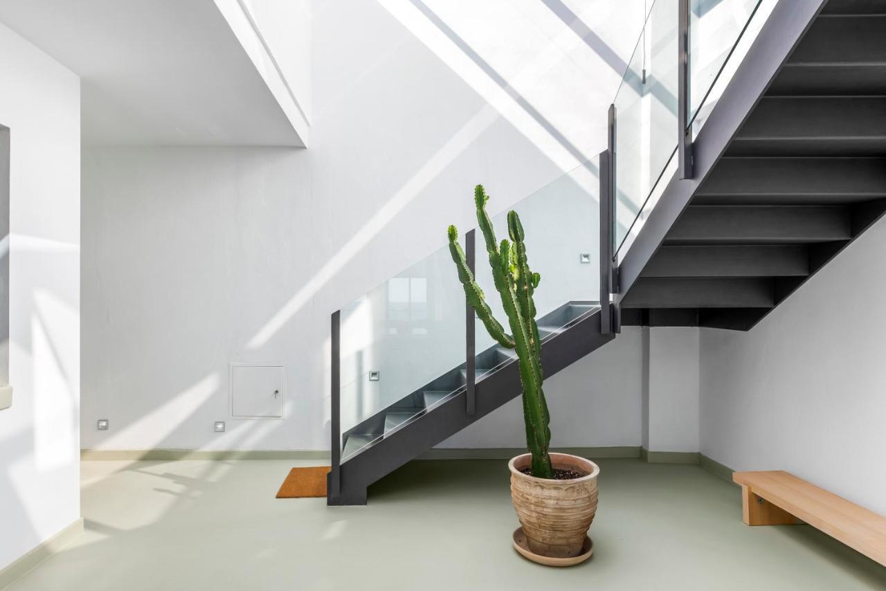 포리스 데 아보나 Modern Design House With Roof Terrace 빌라 외부 사진